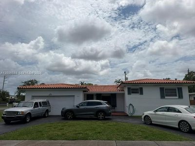 Property at 1490 Ludlam Dr, Miami Springs, FL