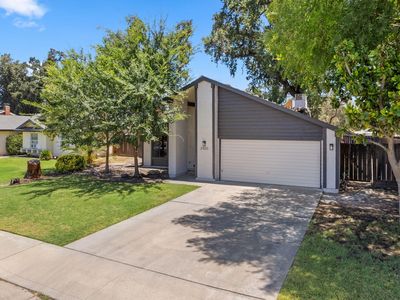 2500 N Charter Oak Court
