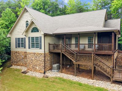 736 Blue Beech Dr
