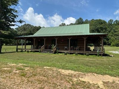 2480 Old Calvary Pike