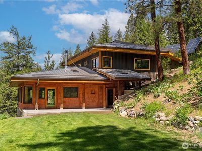 12 Tuckaway Road