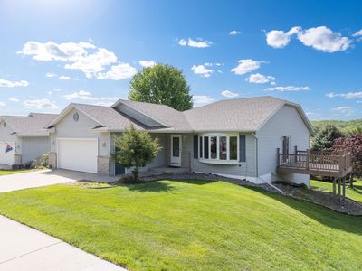 4524 Meadow Lakes Dr NW