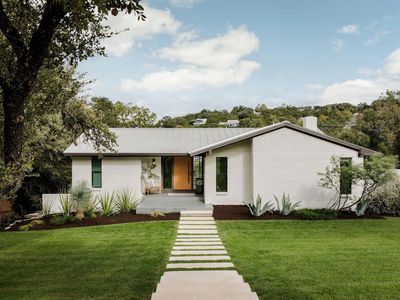 2305 Trail Of Madrones