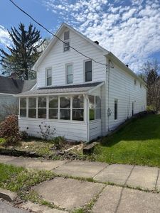 7 Brownell Ave