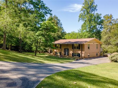 565 Rivermont Road