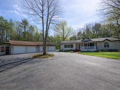 1523 North Road