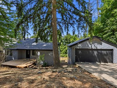 7048 Glacier Dr