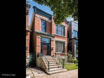 2436 W Superior St