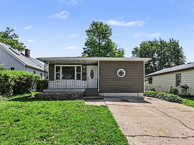 1226 N Raynor Ave