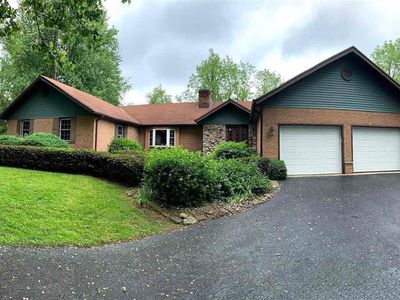 7842 College Corner Rd