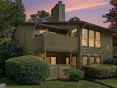 101 Dunbar Dr