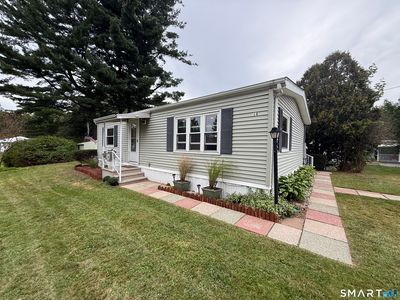 14 Redstone Street