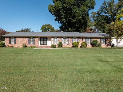 303 Green Hill Dr
