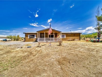 1400 W Horn Rd