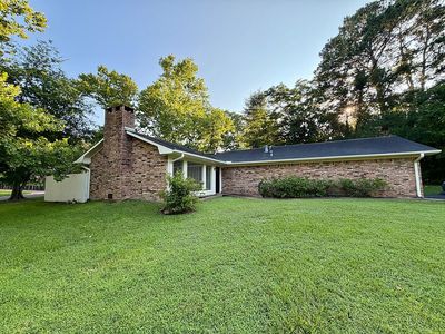 3311 Chimney Rock Dr