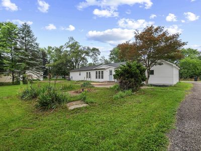 101 Clayton St