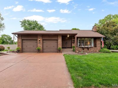 Property at 109 Glenridge Dr, Collinsville, IL