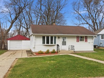 270 Ridge Ave
