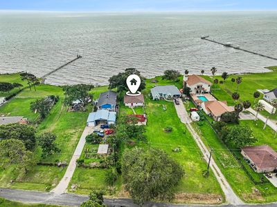 10518 Ocean Dr