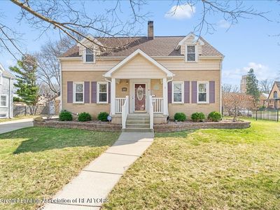 1615 W Ottawa St