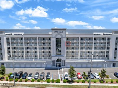 1805 Riverside Dr Unit 506