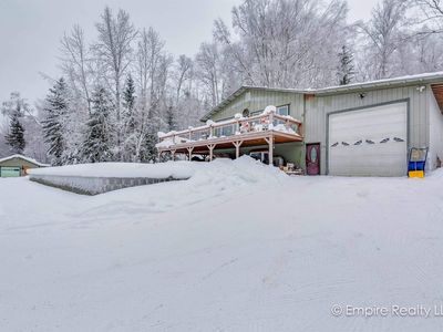 732 Old Steese Hwy N