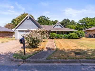 2125 Mayfield Cir