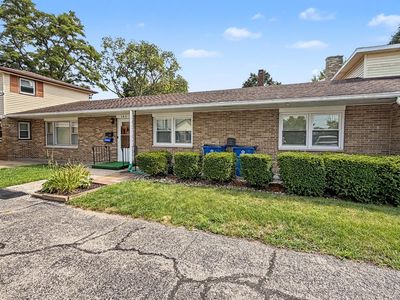 305 E Cherry St #3