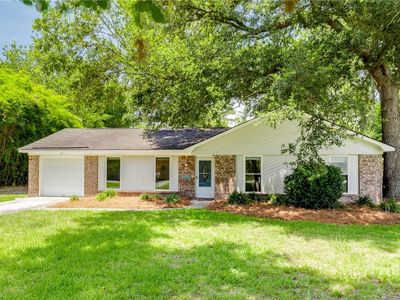 7325 Tropical Way