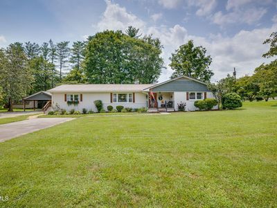 403 Cowan Dr