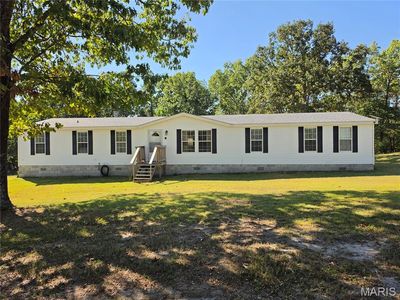 2166 Highway Yy