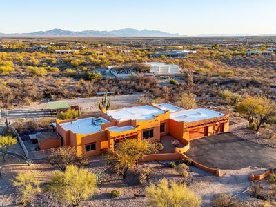 4209 S Melpomene Way