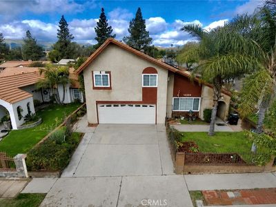 15305 La Valle St