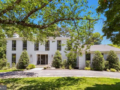 7601 Persimmon Tree Ln