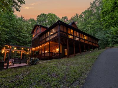 220 Solar Dr