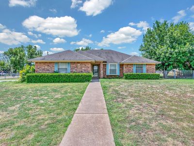 600 Lyndon Dr