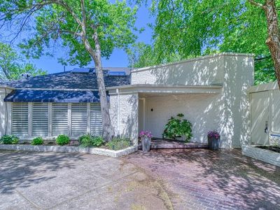 1312 Brookside Dr