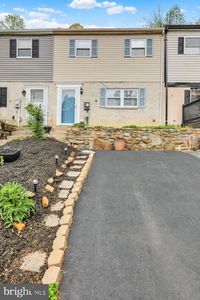 1026 Fox Run