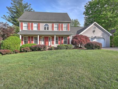 332 Chesterfield Dr