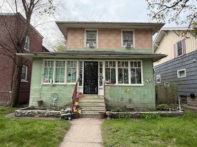 266 Dyer Blvd