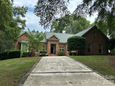 15614 Warm Springs Ct