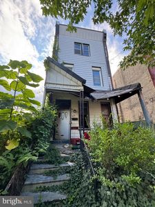 3031 N 16th St