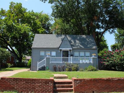 116 S Knoxville Ave