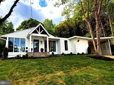3020 Fredsen Pl