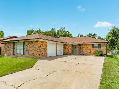 8407 Tavenor Ln