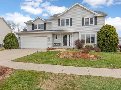 1306 Prairieview Dr NE