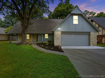 8618 S 74th East Ave