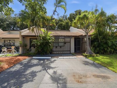 1630 NW 98th Ter