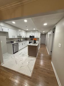 1815 Gardiner Ln APT B20