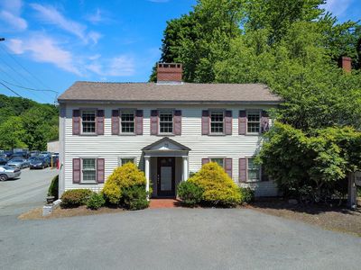 75 Essex St
